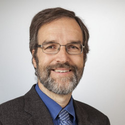 Portrait von Prof. Dr. Stefan Treue