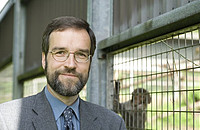 Portraitbild von Prof. Dr. Treue