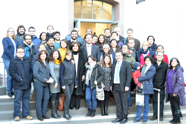 Die Teilnehmerinnen und Teilnehmer des Meetings mit der kolumbianischen Botschafterin am 20. Januar 2017. Foto: Romas Bielke